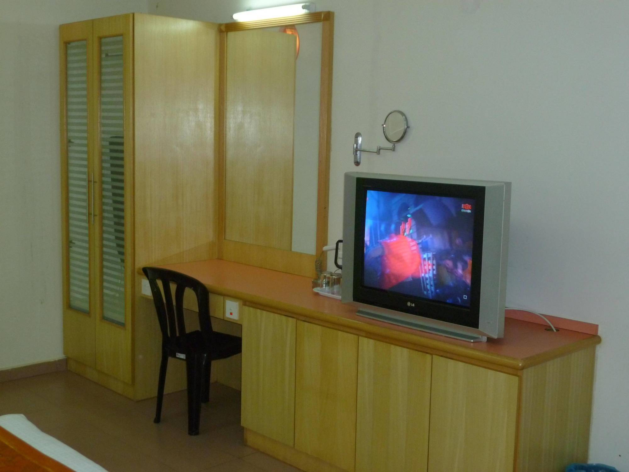 Intan Beach Resort Kuala Terengganu Exterior photo